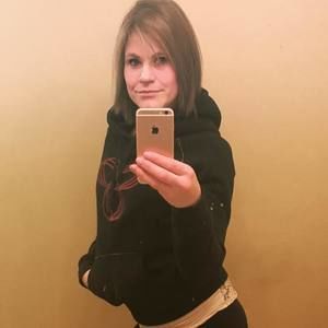 Meet your Posher, Kelly